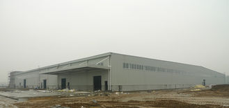 중국 ASTM 물자는 가득 차있는 지붕/벽면을 가진 구조 강철 제작 구조 작업장을 격리했습니다 협력 업체